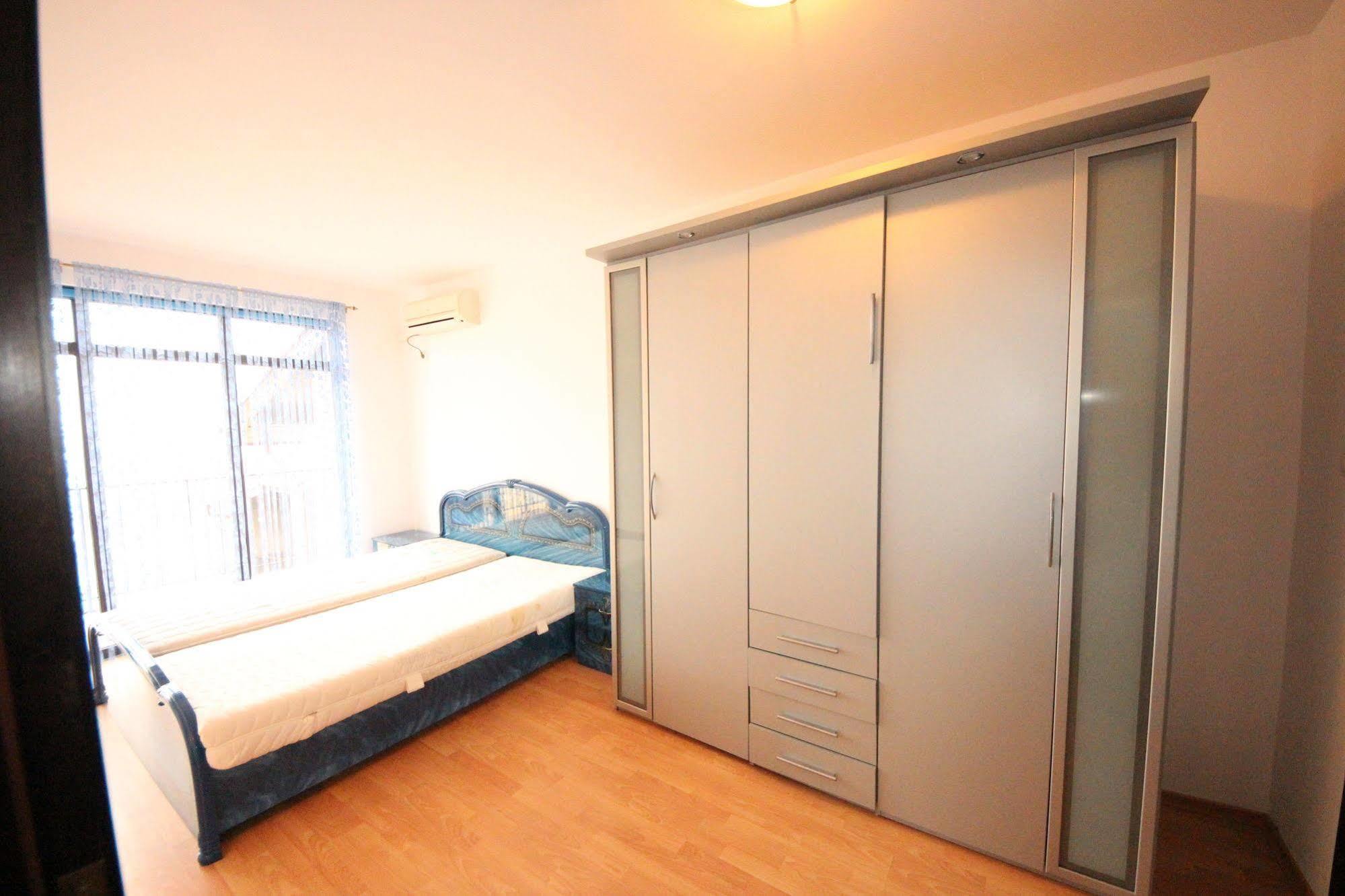 Menada Sunny Hill Villa Kosharitsa Exteriér fotografie