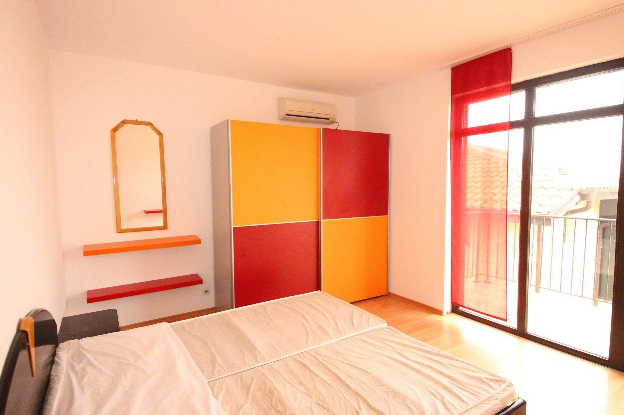 Menada Sunny Hill Villa Kosharitsa Exteriér fotografie